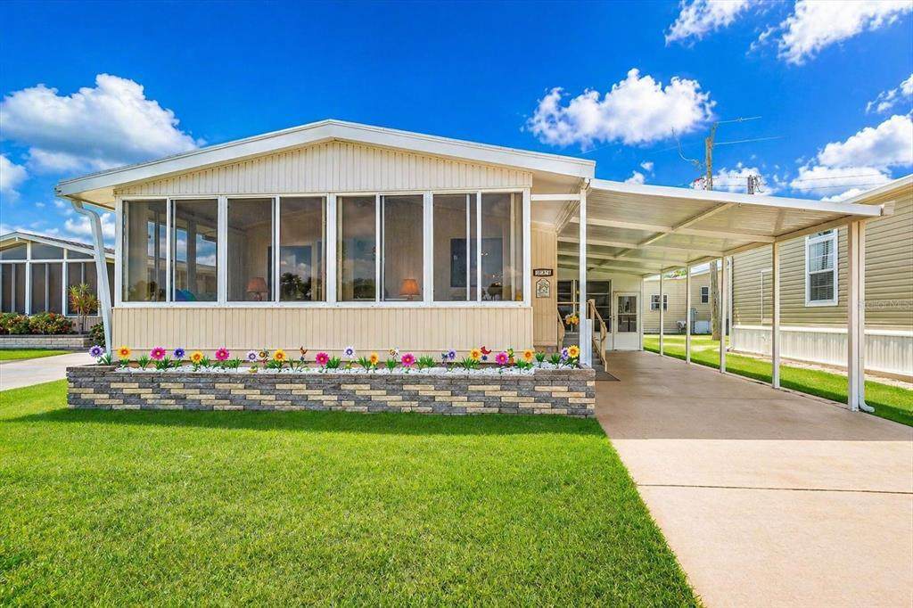132 Lakeview Drive - Photo 1