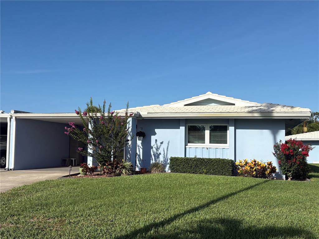 3636 Village Green Dr - Photo 1