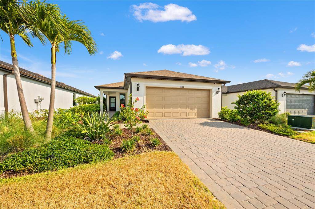 6600 Silverstar Drive - Photo 1