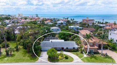 621 Alhambra Road - Photo 1