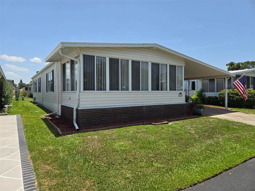 4250 Cedarwood Street - Photo 1