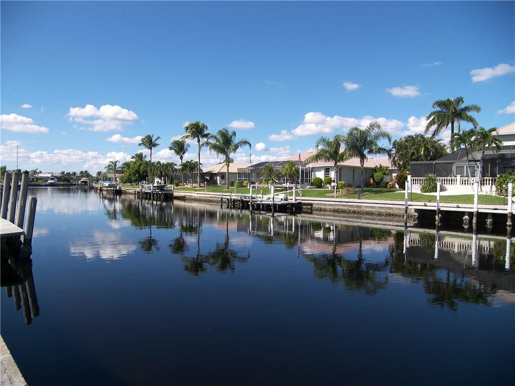 1530 Casey Key Drive - Photo 1