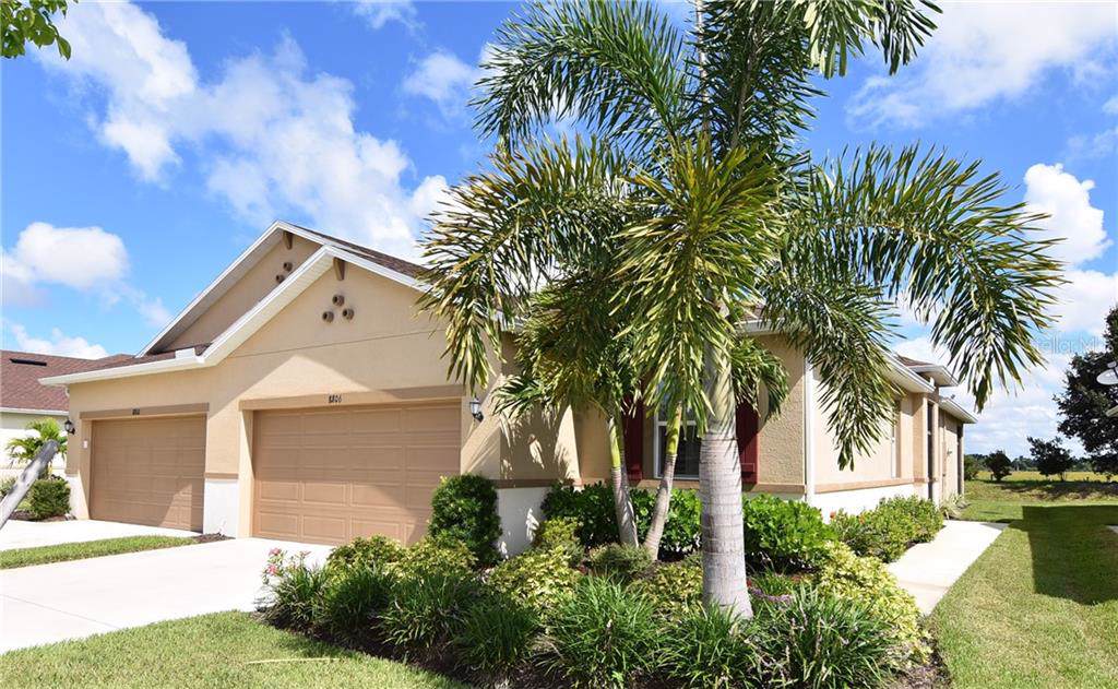 8806 Tuscany Isles Drive - Photo 1