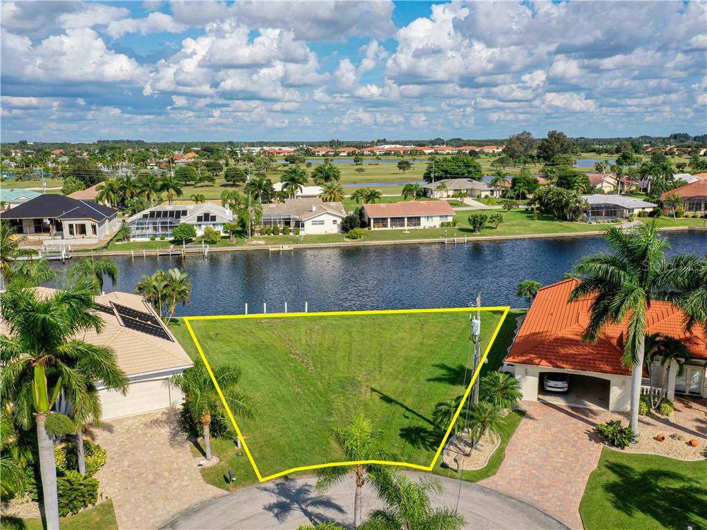 402 Valletta Court - Photo 1
