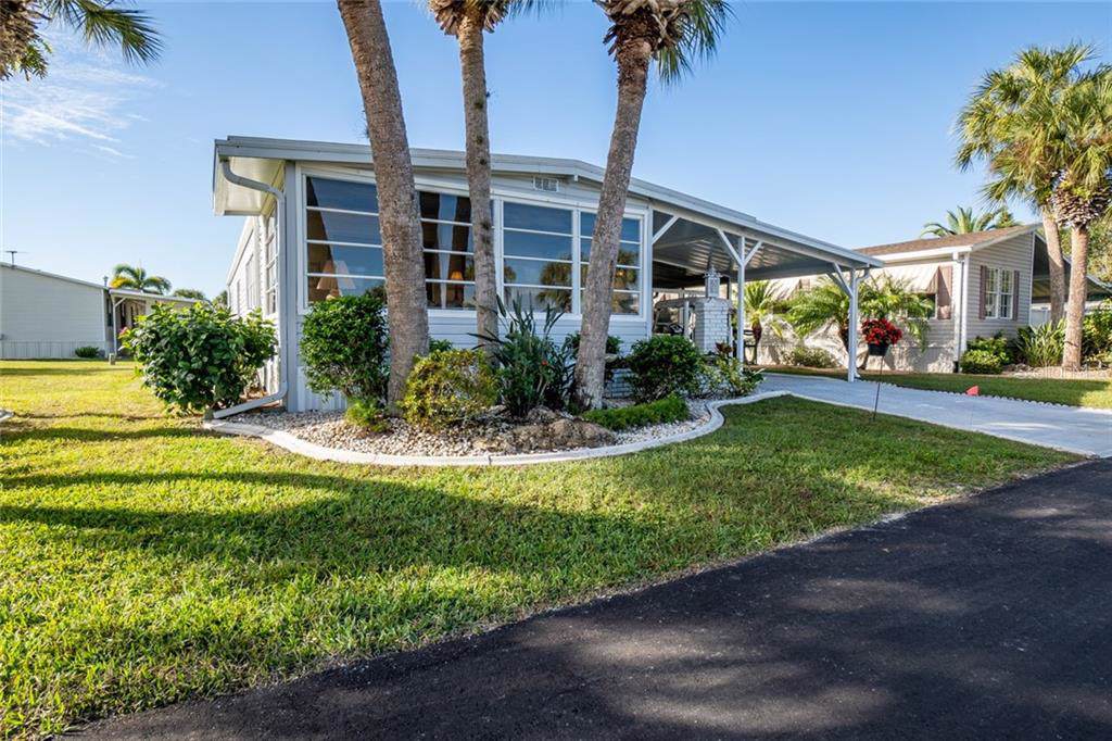2100 Kings Highway - Photo 1
