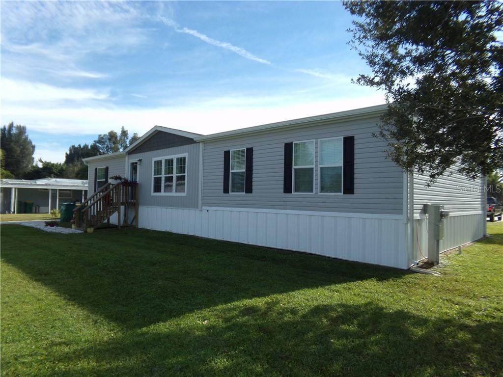 1817 Harbor Avenue - Photo 1