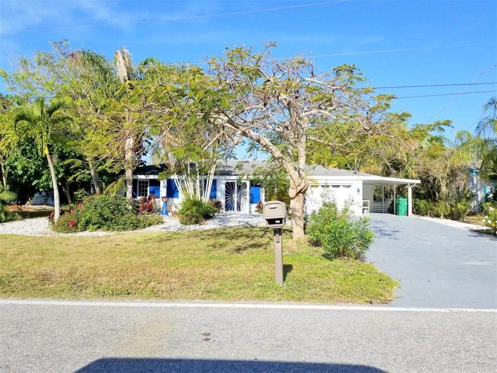 19022 Midway Boulevard - Photo 1