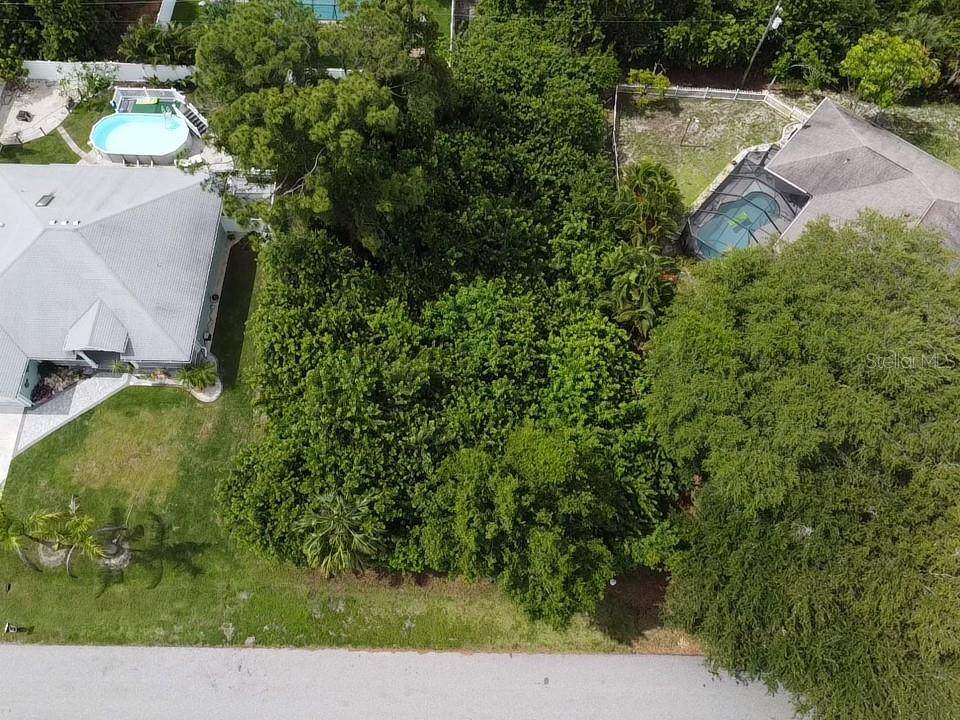 13671 Drysdale Avenue - Photo 1