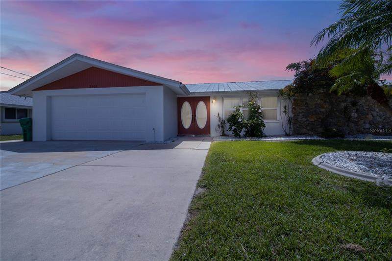 2300 Harbour Drive - Photo 1