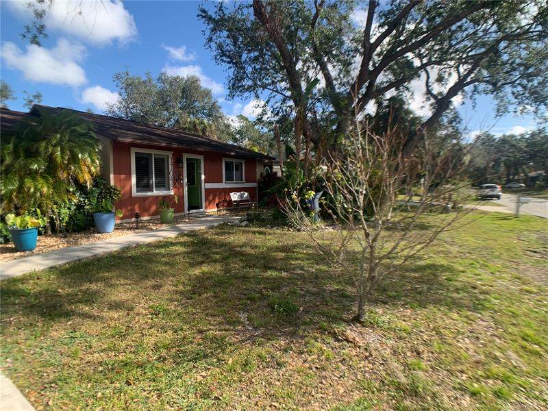 17048 Russell Avenue - Photo 1