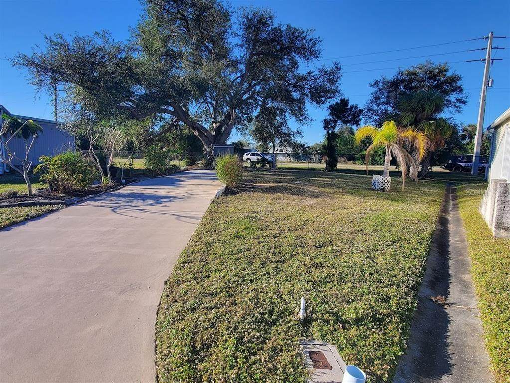 6880 Pleasant Court - Photo 1