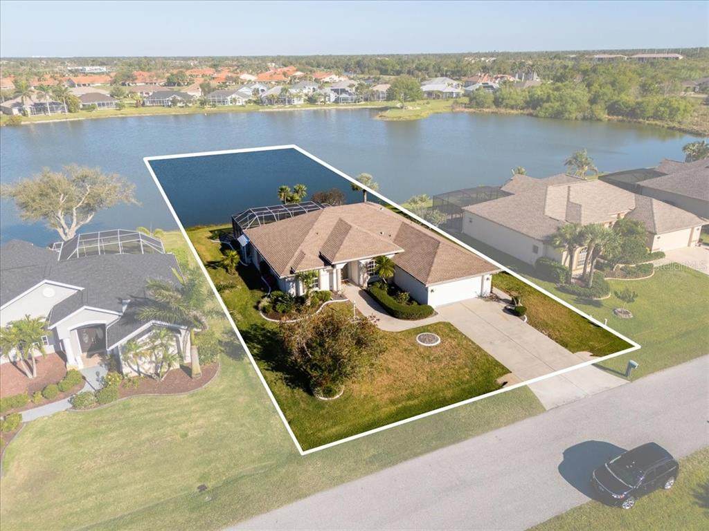 12800 Pembroke Circle - Photo 1