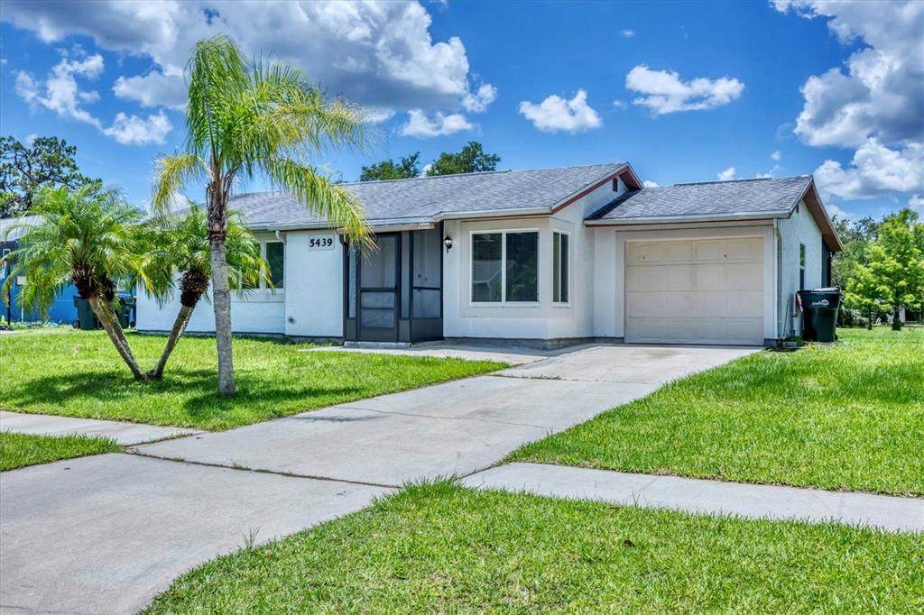 5439 Kenwood Drive - Photo 1