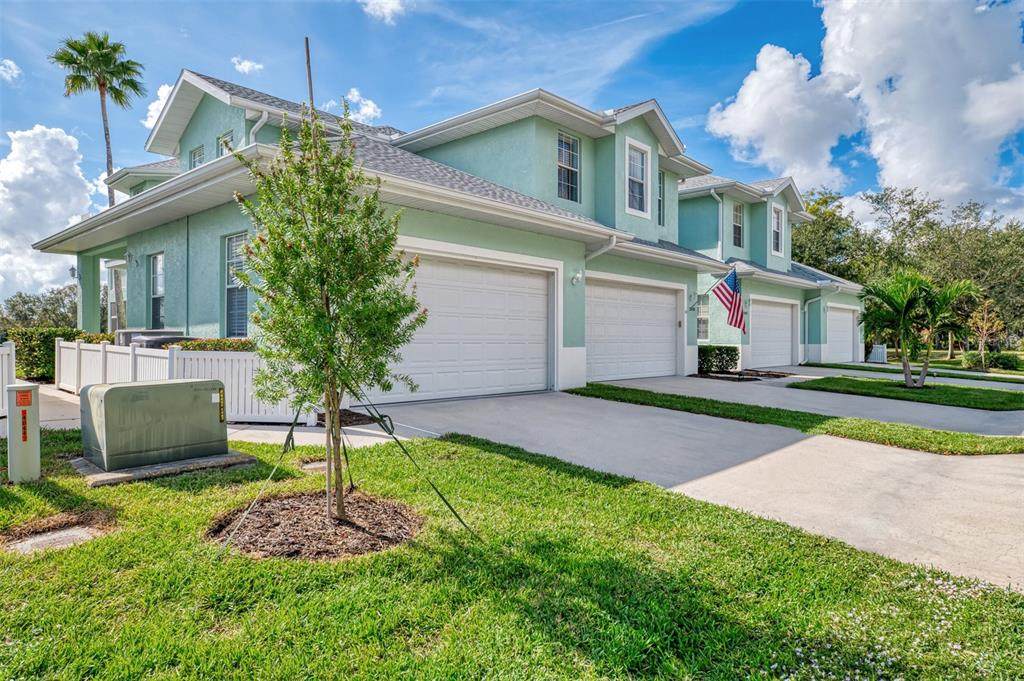 25507 Heritage Lake Boulevard - Photo 1