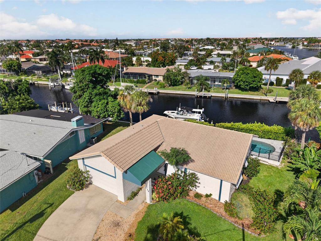 125 Donna Court - Photo 1