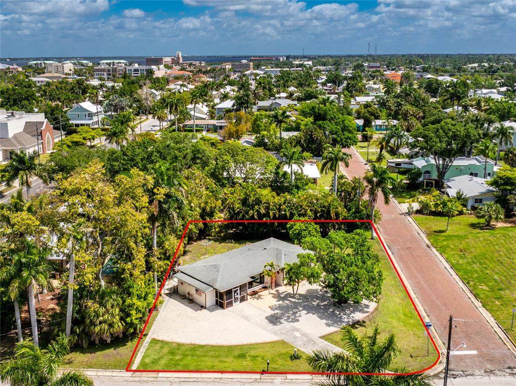 312 Mcgregor Street - Photo 1