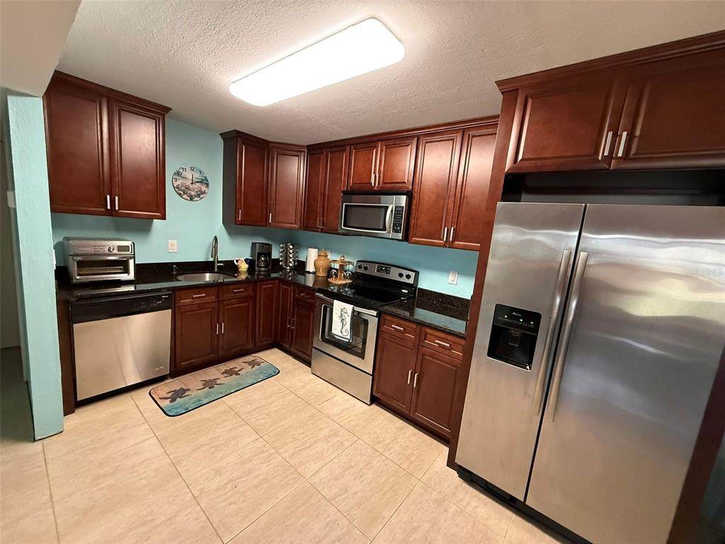 21280 Brinson Avenue - Photo 1