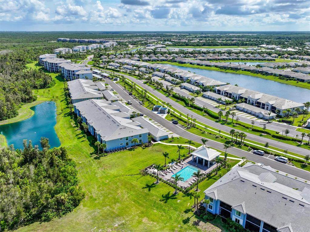 14221 Heritage Landing Boulevard - Photo 1