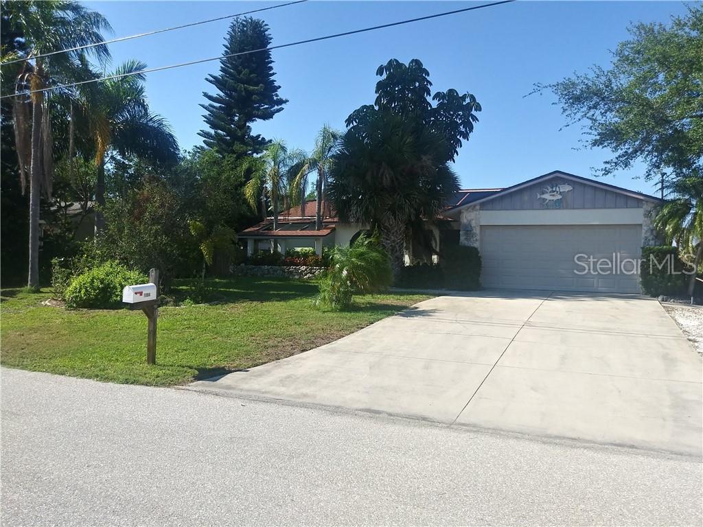 1084 Kant Street - Photo 1