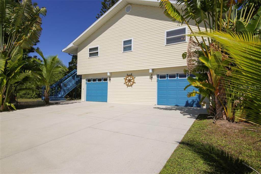 15290 Addax Avenue - Photo 1