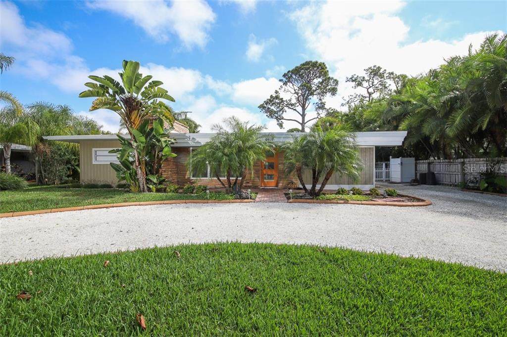 4919 Lemon Bay Drive - Photo 1