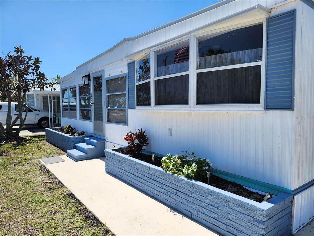 1252 Kingfisher Drive - Photo 1