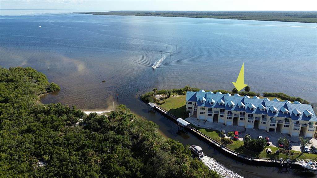 4410 Warren Avenue - Photo 1