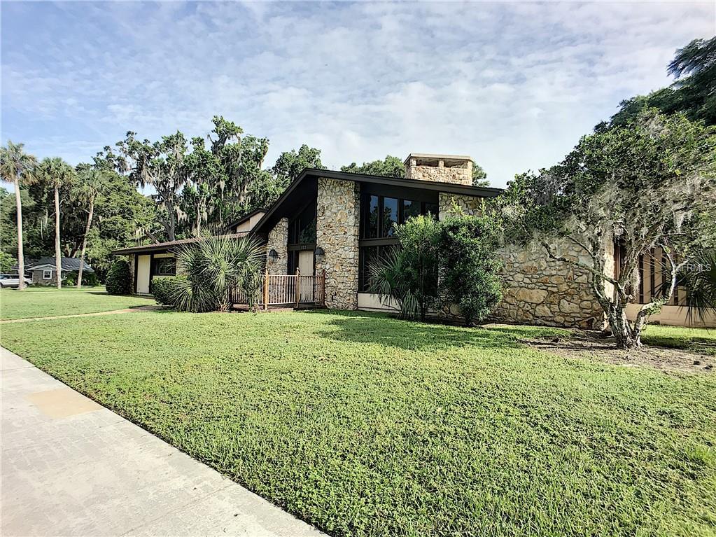 812 Lakeshore - Photo 1