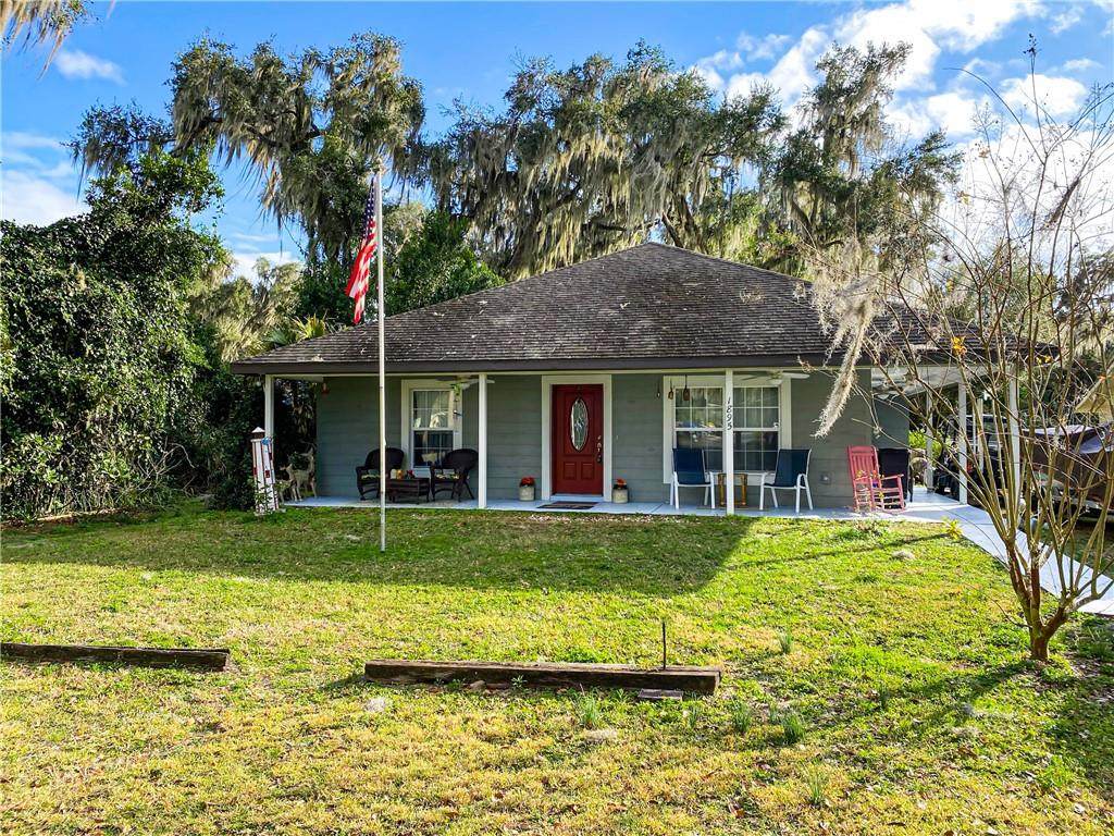 1895 County Rd 439C - Photo 1