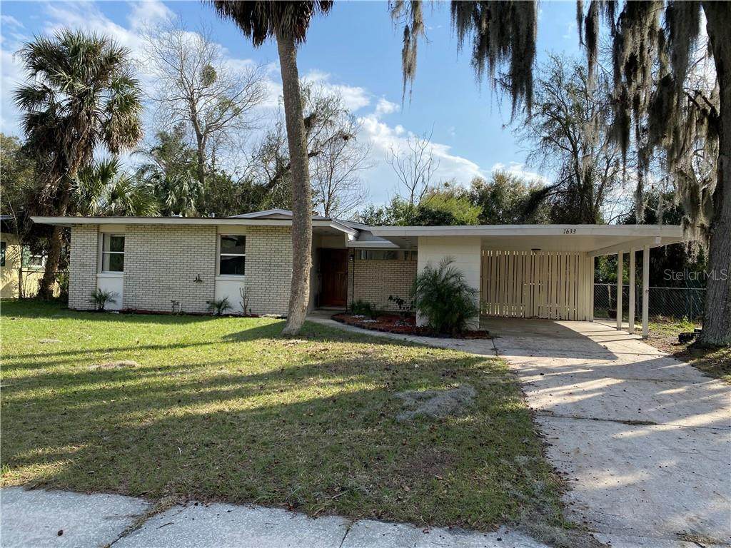 1633 Normandy Way - Photo 1
