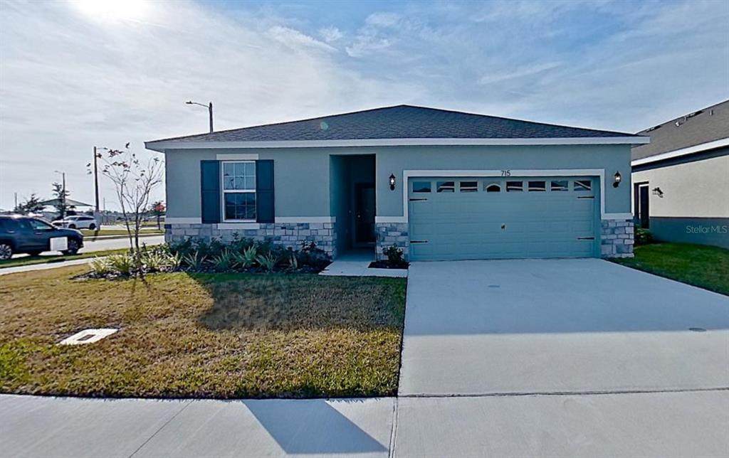 715 Griffon Avenue - Photo 1