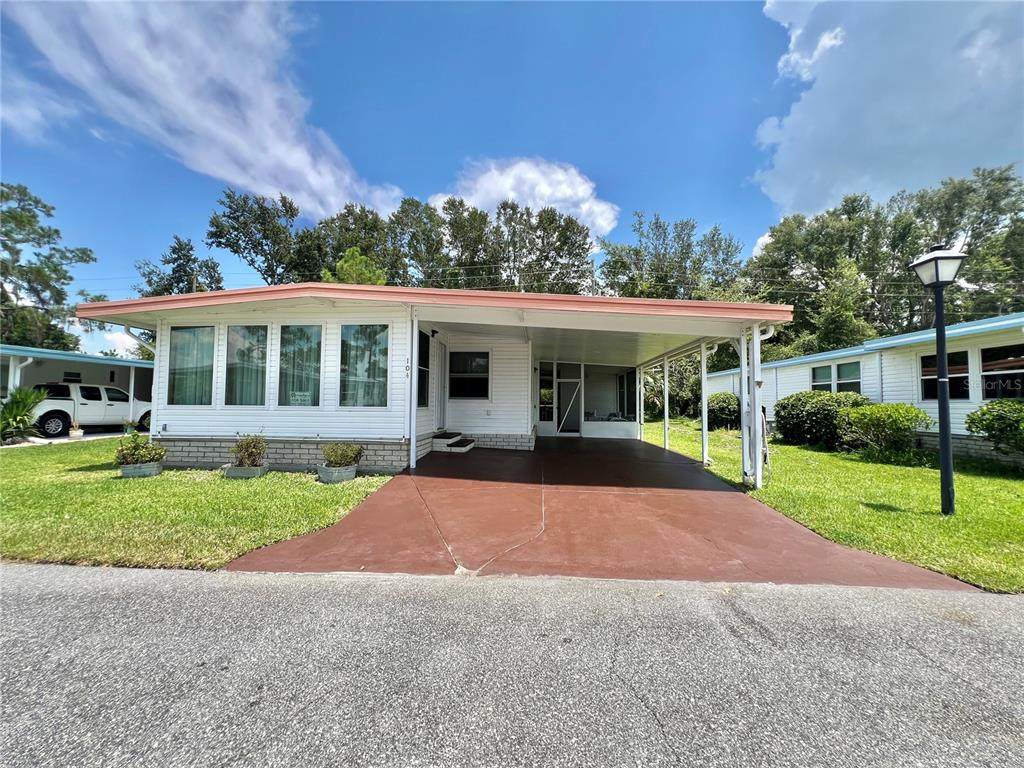 104 Chestnut Street - Photo 1