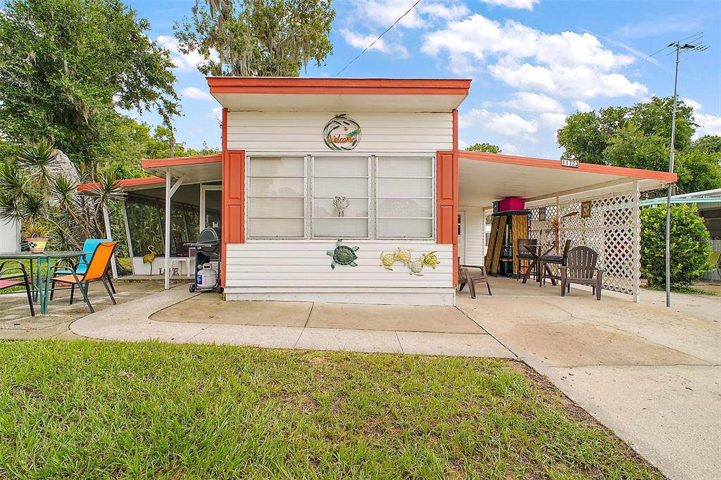 11723 Magnolia Avenue - Photo 1