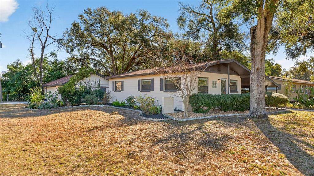 607 Patricia Avenue - Photo 1