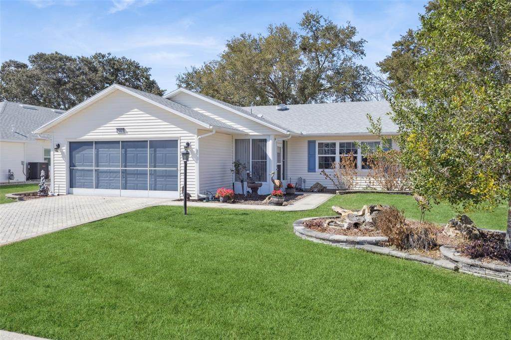 26927 Forest Hills Street - Photo 1