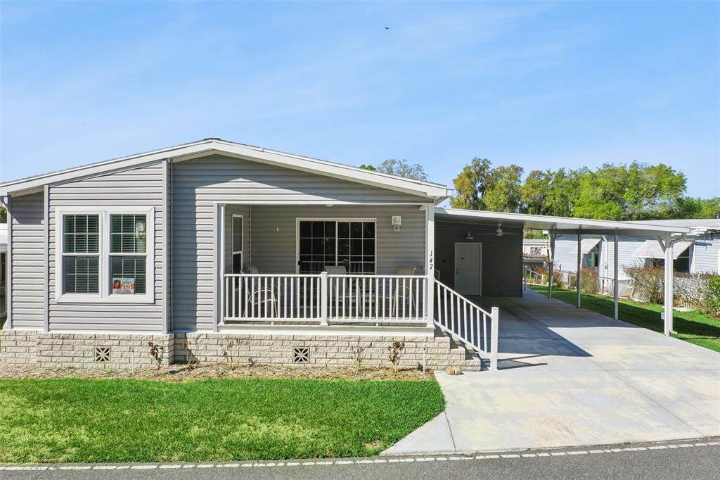 147 Royal Palm Drive - Photo 1