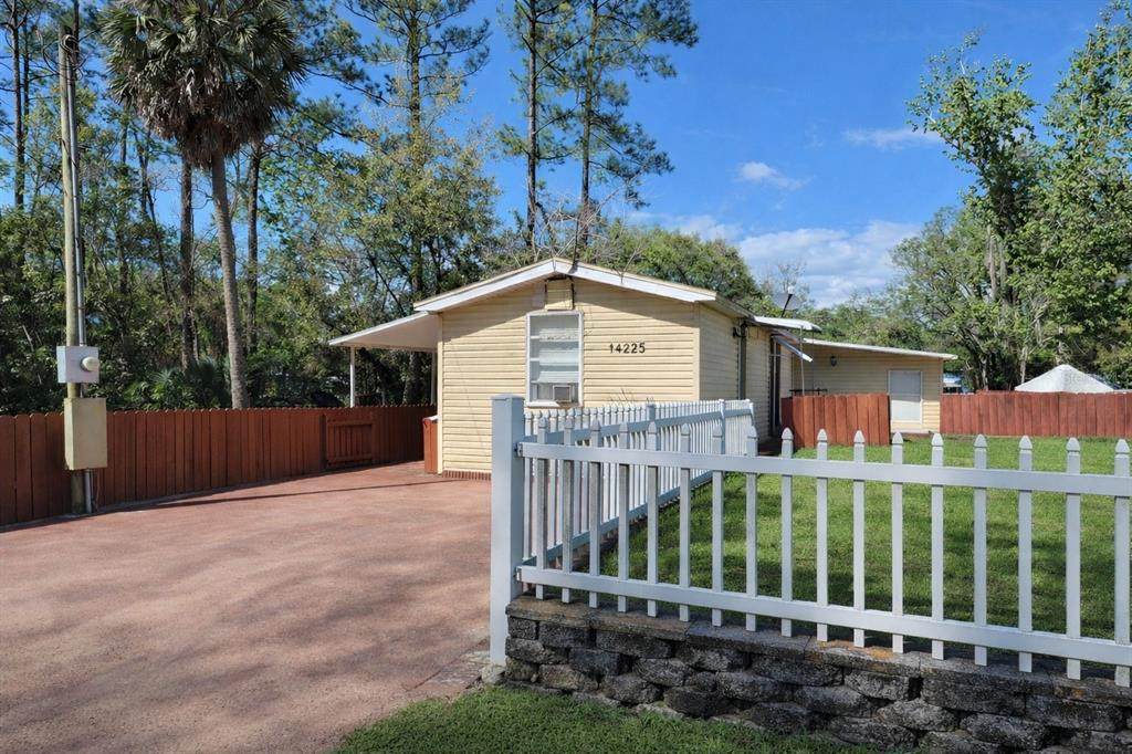 15423 Navaho Trail - Photo 1
