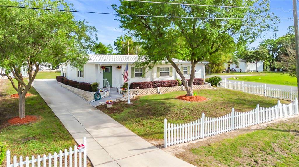 111 Mark Avenue - Photo 1