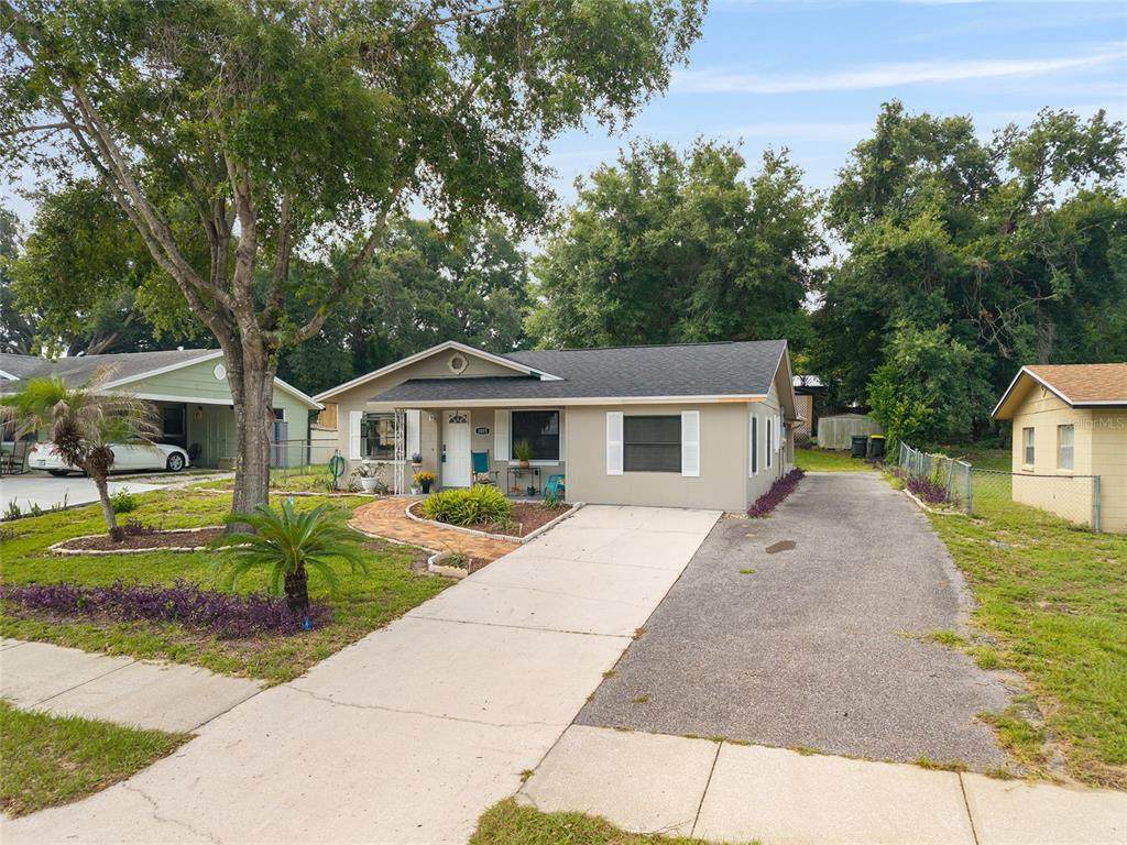 1015 Montrose Street - Photo 1