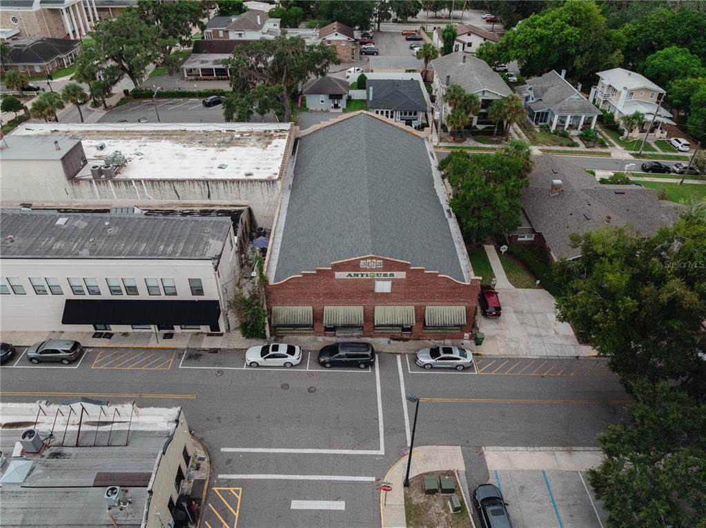 113 7TH Street - Photo 1
