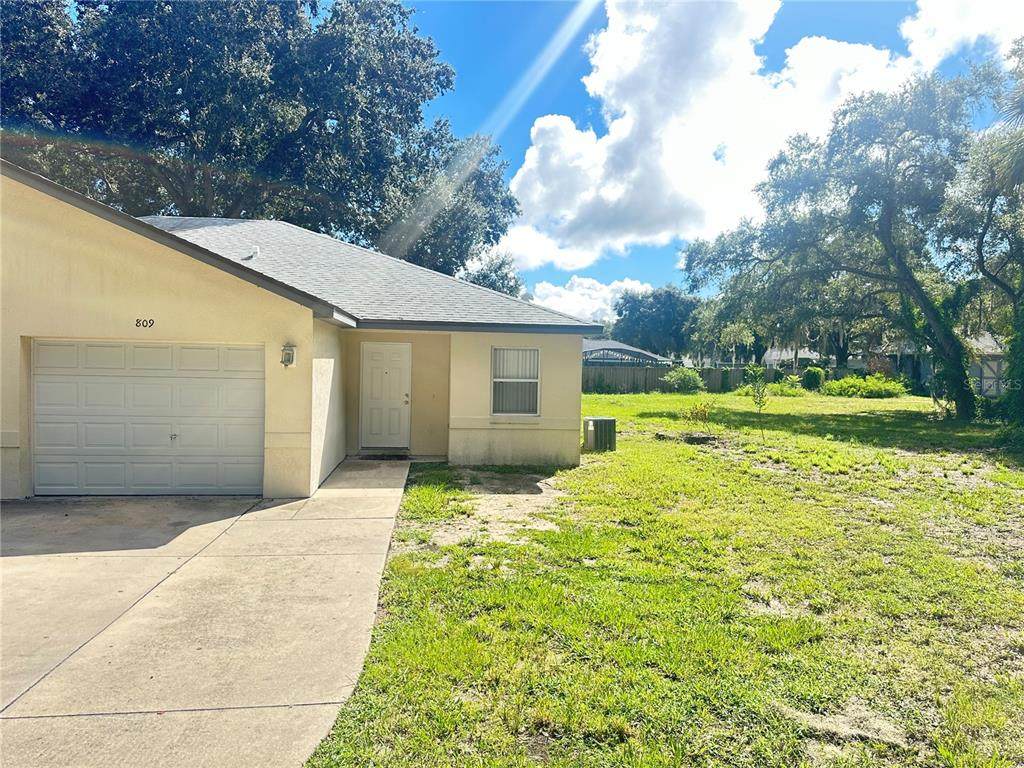 809 Dennis Avenue - Photo 1