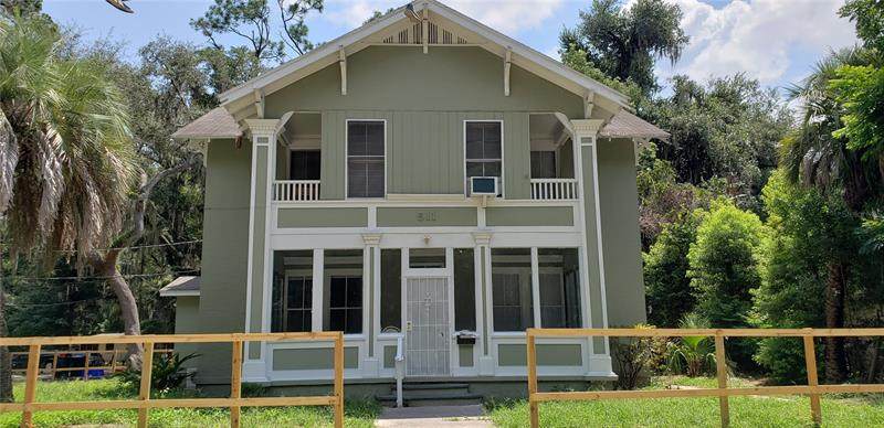 511 15TH Street - Photo 1