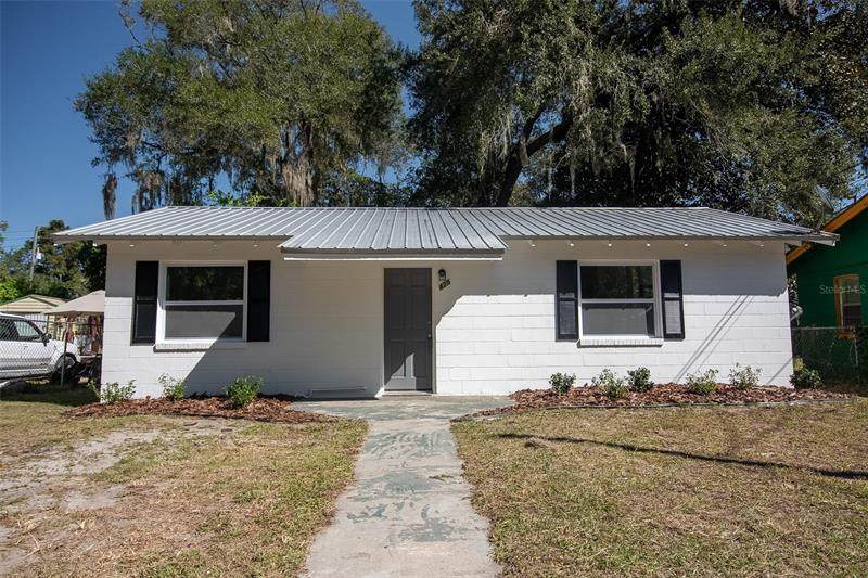 425 14TH Terrace - Photo 1