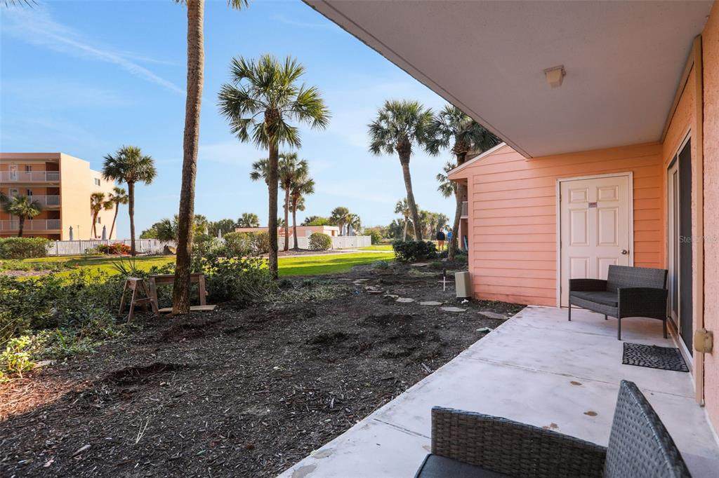4 Ocean Trace Road - Photo 1