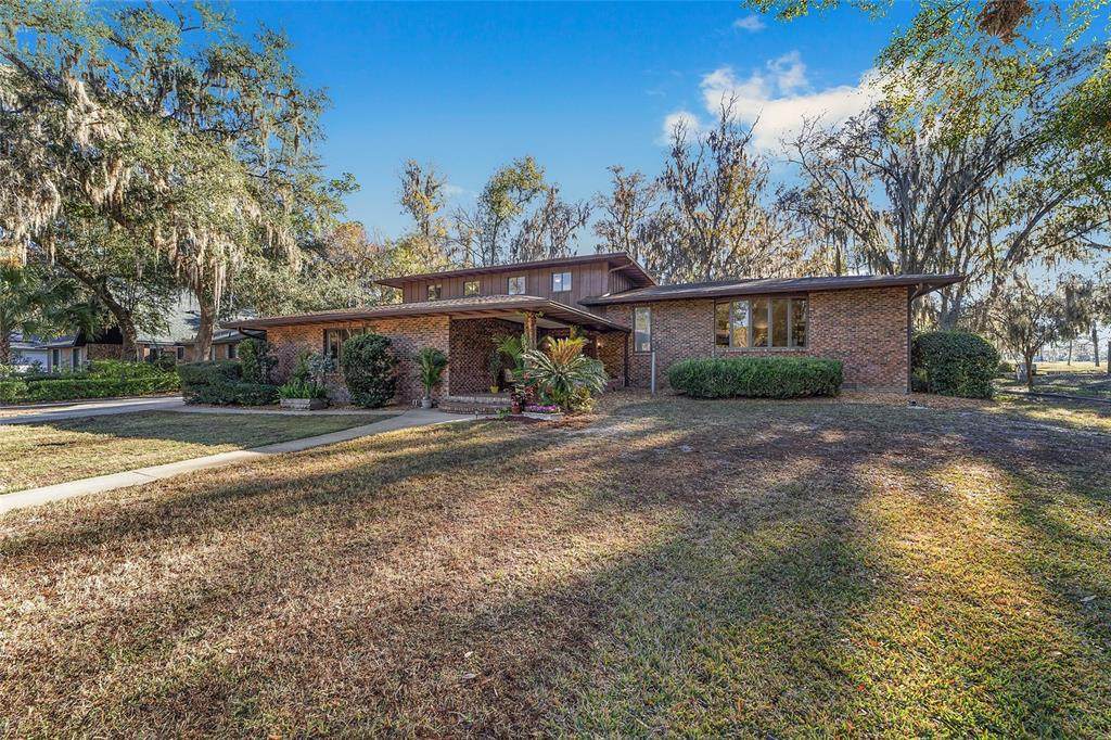 6015 36TH Way - Photo 1