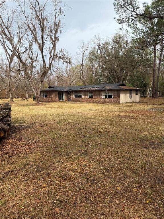 1521 163RD Street - Photo 1