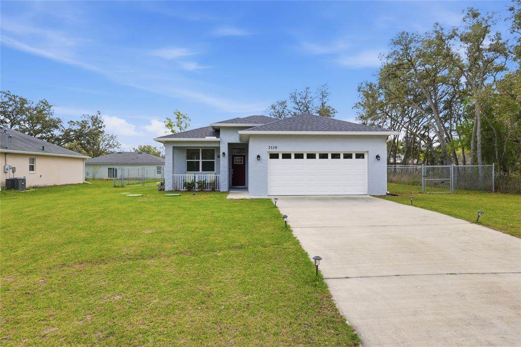 2118 Hampshire Boulevard - Photo 1