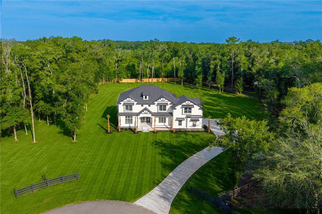 285 Hermitage Glen - Photo 1