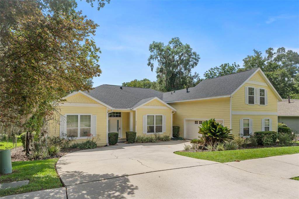 2501 91ST Drive - Photo 1