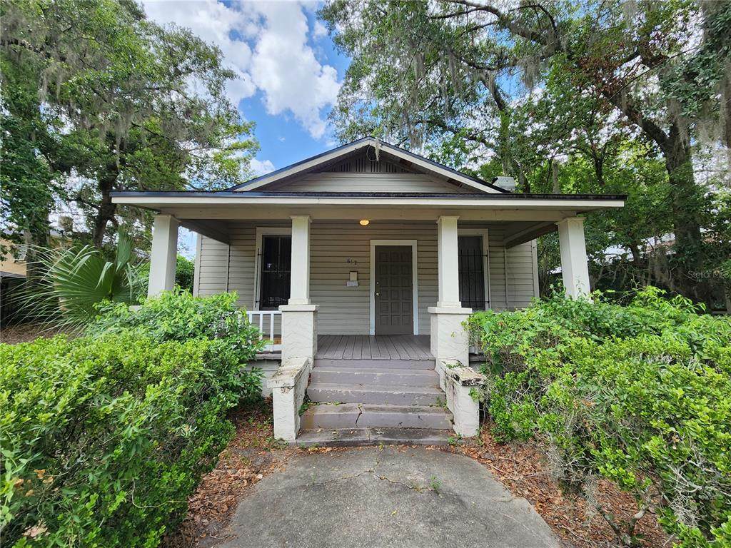 812 4 Avenue - Photo 1